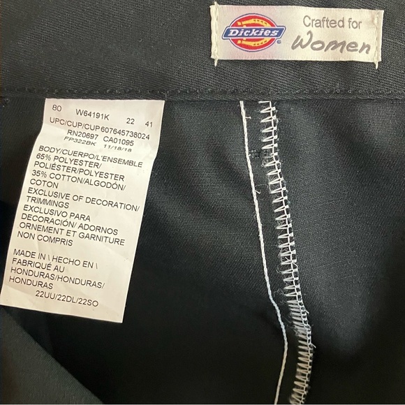 NWT DICKIES Women Occupational Wear Cotton Blend Pants SIZE 22 UU Black Pockets - Picture 6 of 7
